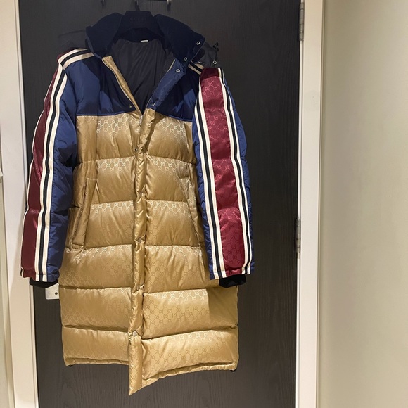 Quilted Logo-jacquard Shell Hooded Down Jacket - Picture 1 of 5